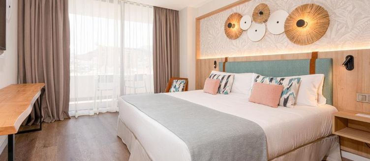 Фото отеля Hotel Mediterranean Palace