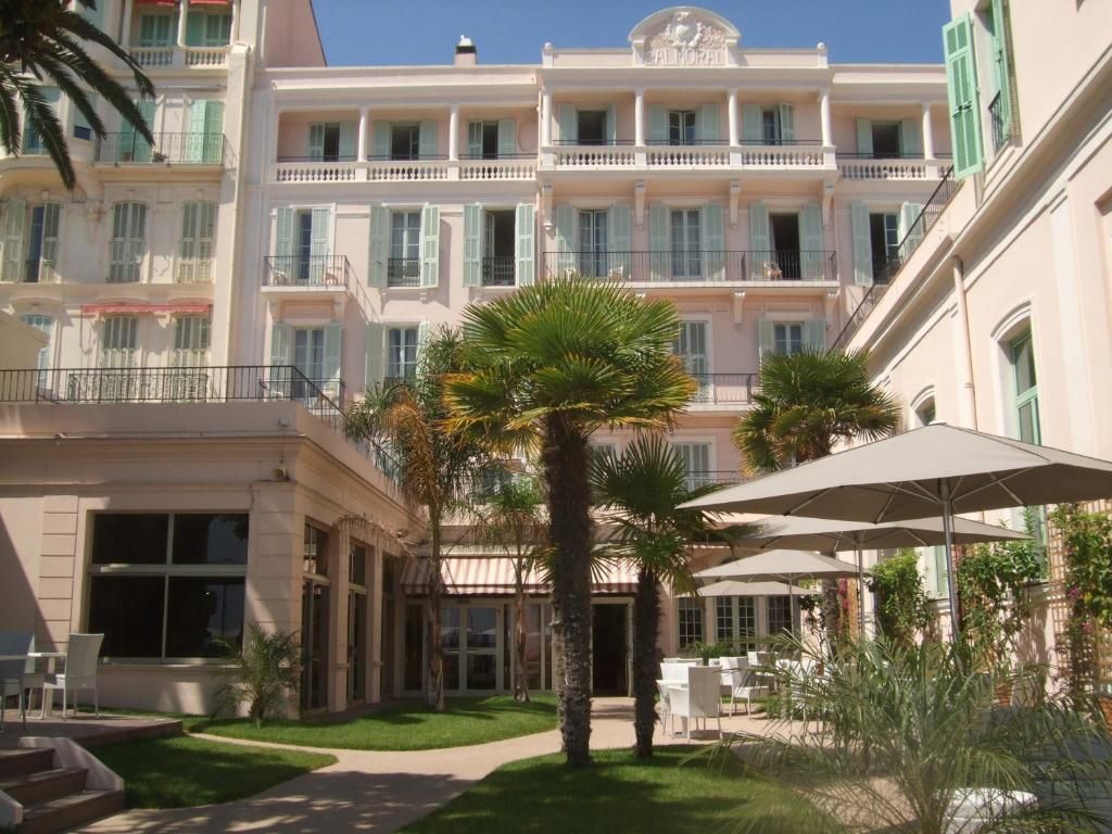 Hôtel Vacances Bleues Balmoral фото 10