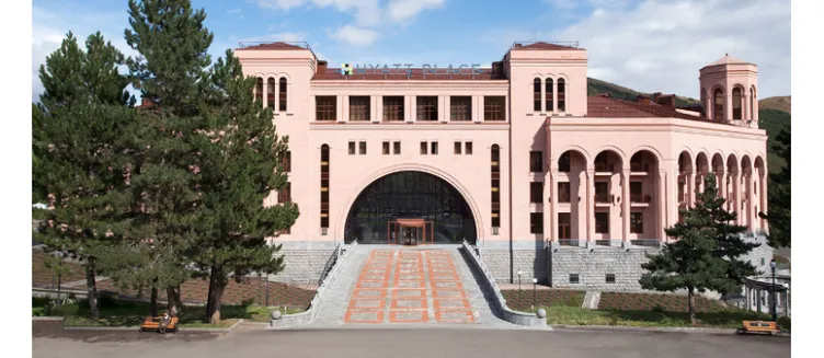 Фото отеля Grand Resort Jermuk