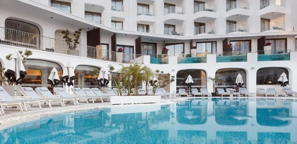 Lalila Blue Suites фото 4