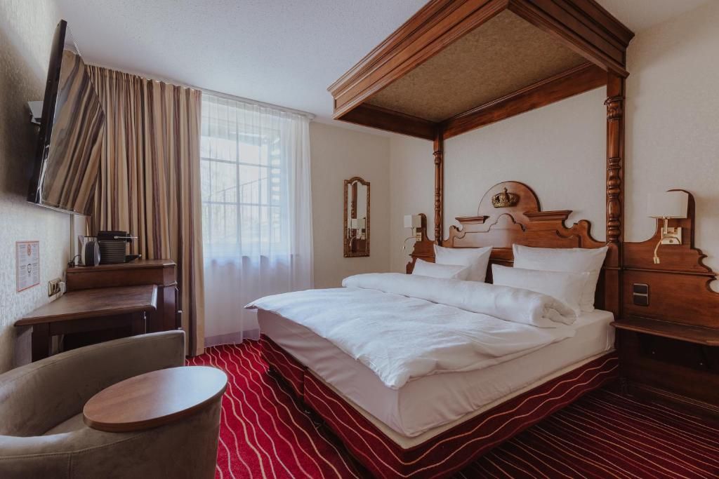 King's Hotel First Class фото 43