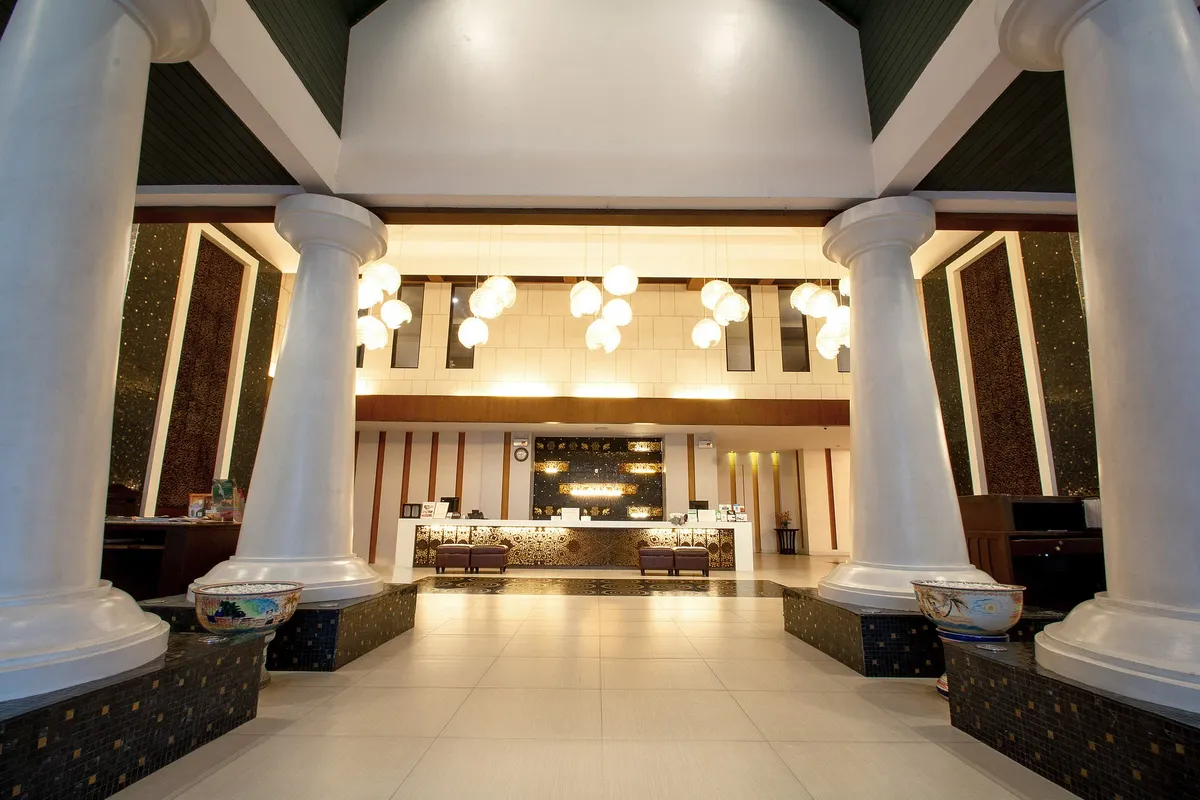 Peach Hill Hotel & Resort фото 18