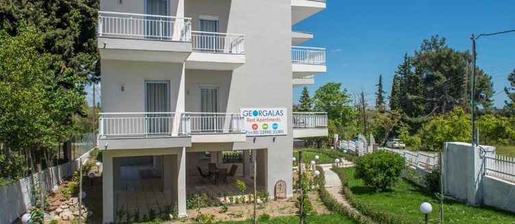 Фото отеля Georgalas Rest Apartments