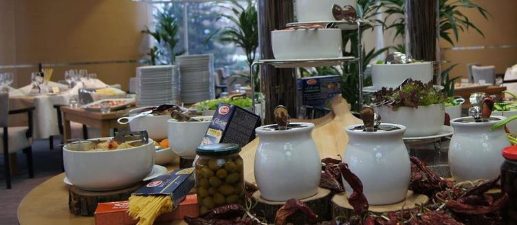 Фото отеля Tulip Inn Putnik Belgrade