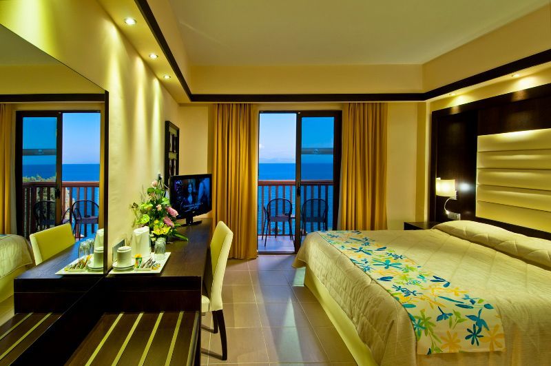 Oceanis Beach & Spa Resort фото 16