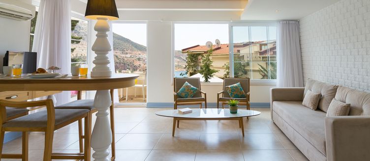 Фото отеля Kalkan Suites