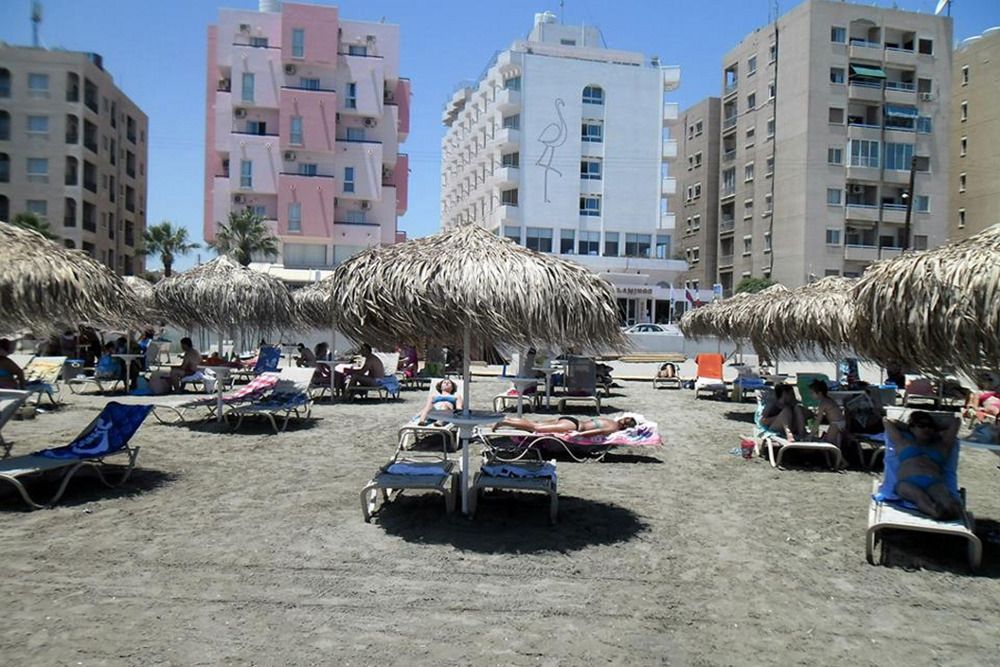 Flamingo Beach Hotel фото 32