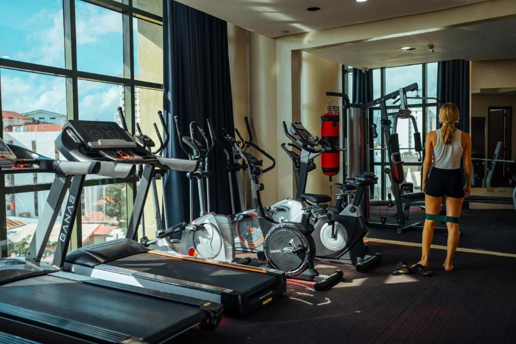 Sarrosa International Hotel and Residential Suites - Multiple Use Hotel фото 44
