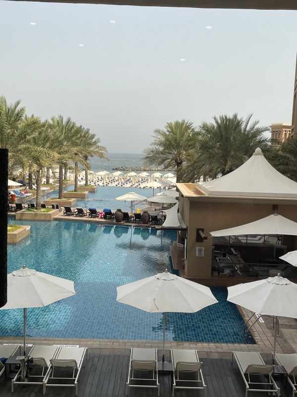 Sheraton Sharjah Beach Resort & Spa фото 64