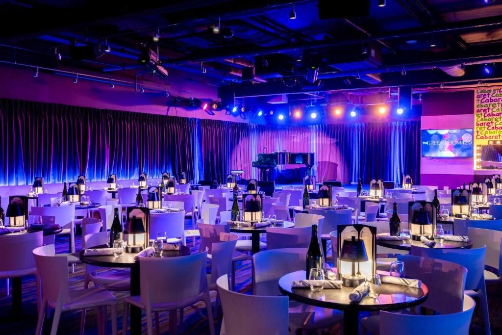 Yotel фото 12