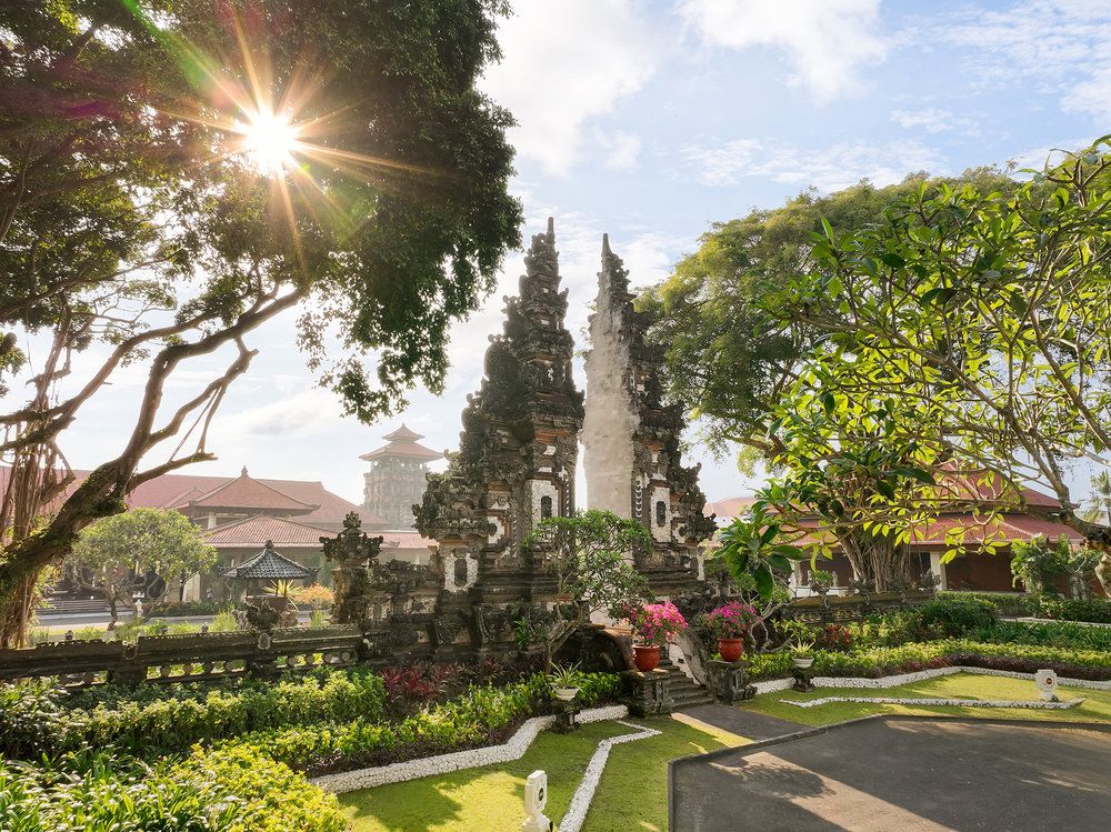 Nusa Dua Beach Hotel & Spa фото 116