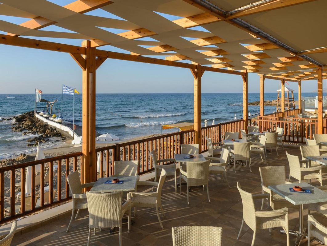 Alexander Beach Hotel & Village фото 10
