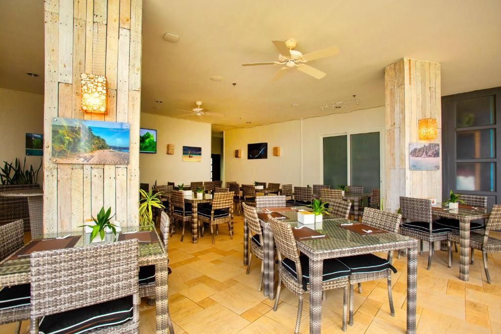 7 Stones Boracay Suites фото 75