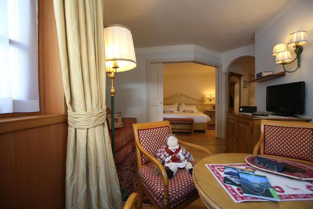Alpen Suite Hotel фото 11