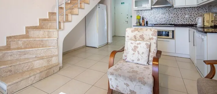 Фото отеля Golden Life Blue Green Residence