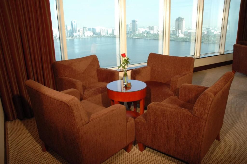 Corniche Hotel Sharjah фото 88