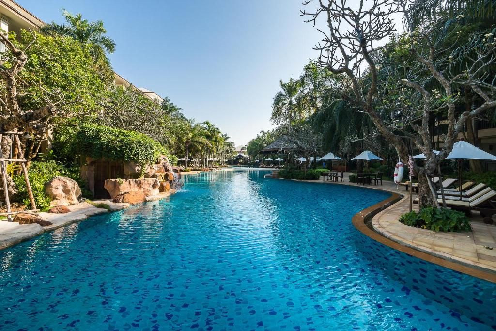 Ravindra Beach Resort & Spa фото 58