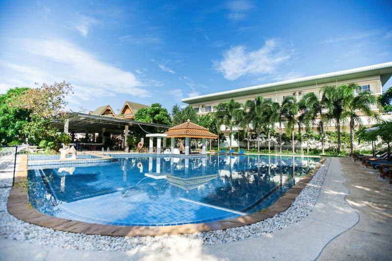 Blue Beach Grand Resort & Spa фото 98