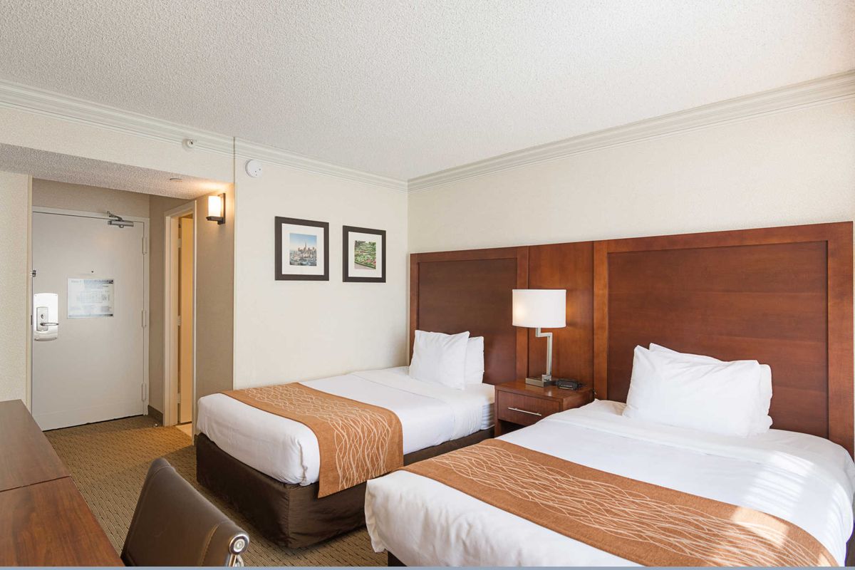 Comfort Inn By the Bay фото 46
