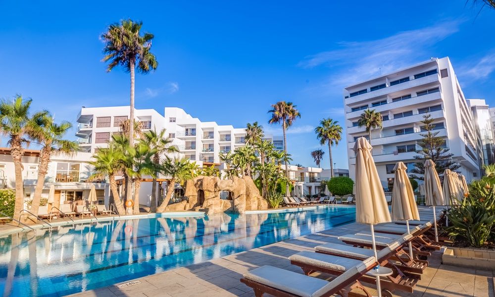 Adams Beach Hotel фото 91