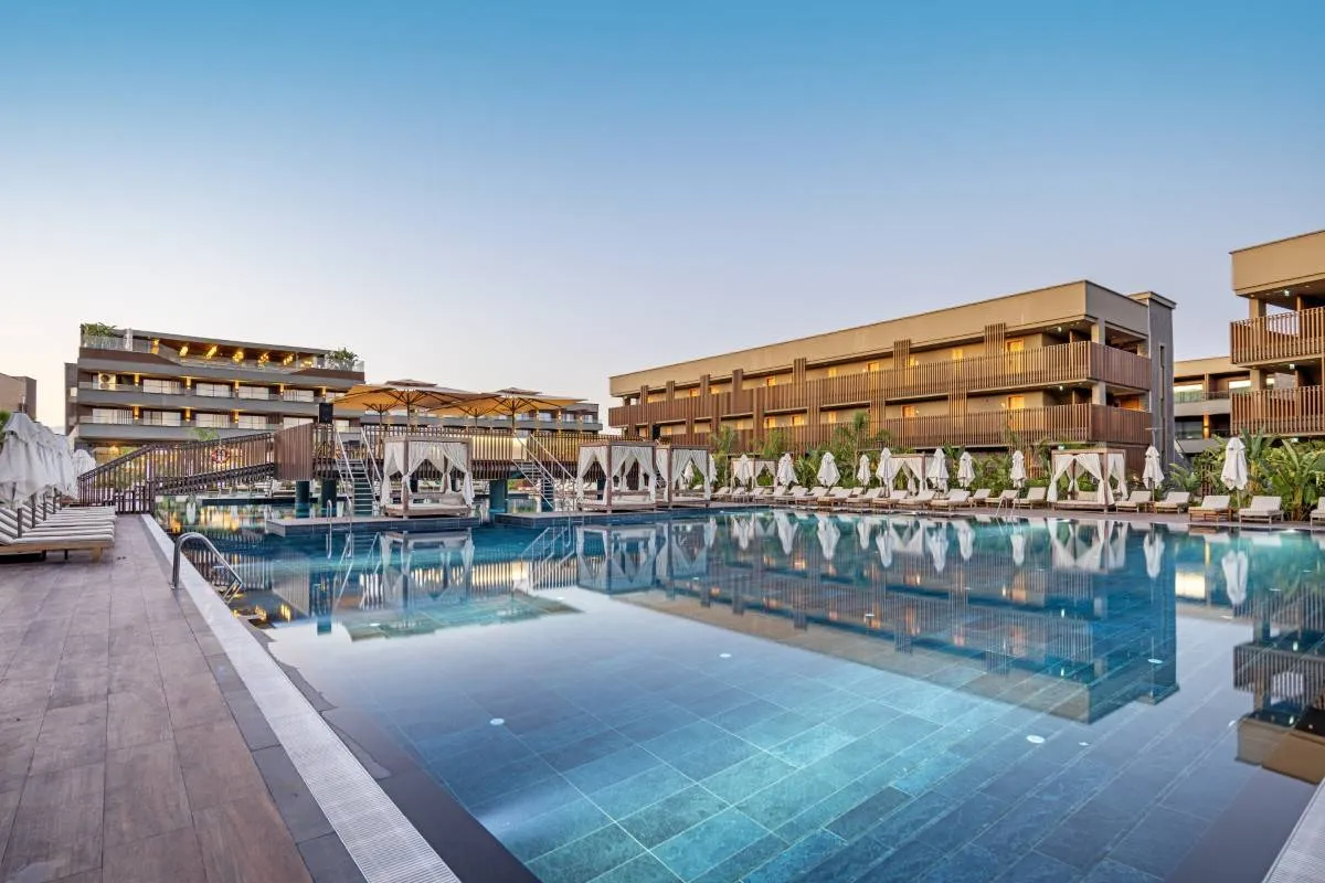 Jacaranda Luxury Resort фото 58