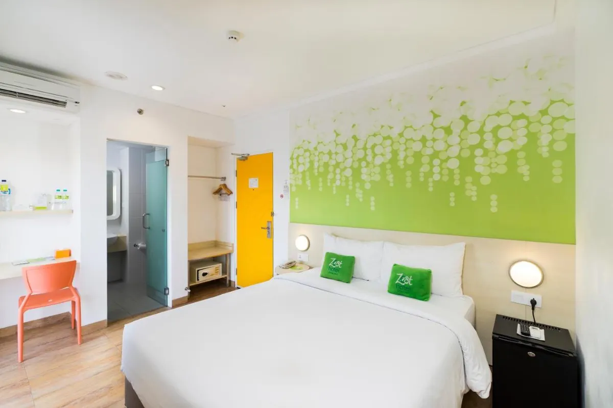 Zest Hotel Legian фото 2