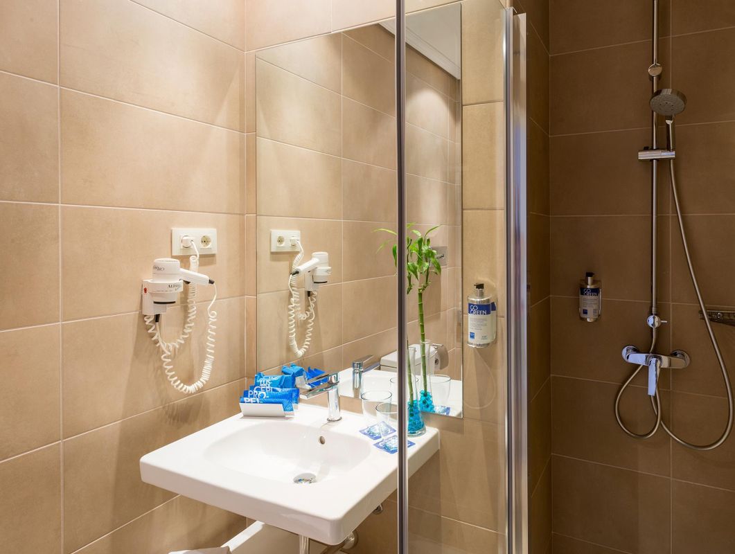 Madrid Gran Via 25, managed by Melia фото 22