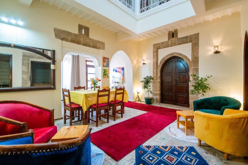 Riad Asmitou фото 23