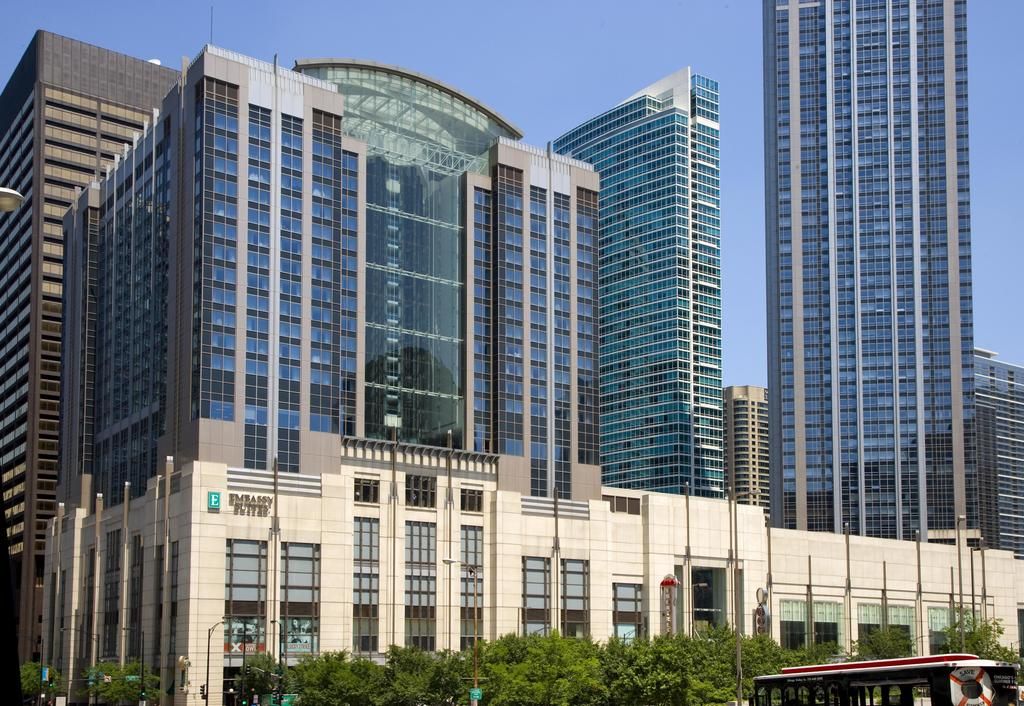 Embassy Suites Chicago Downtown Lakefront фото 3