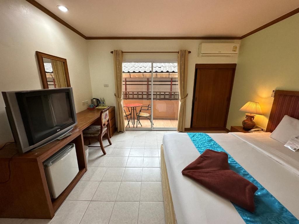 Thipurai Beach Hotel фото 23