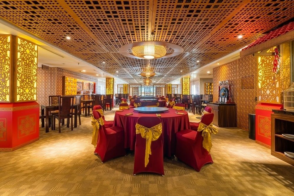 Vouk Hotel & Suites фото 48