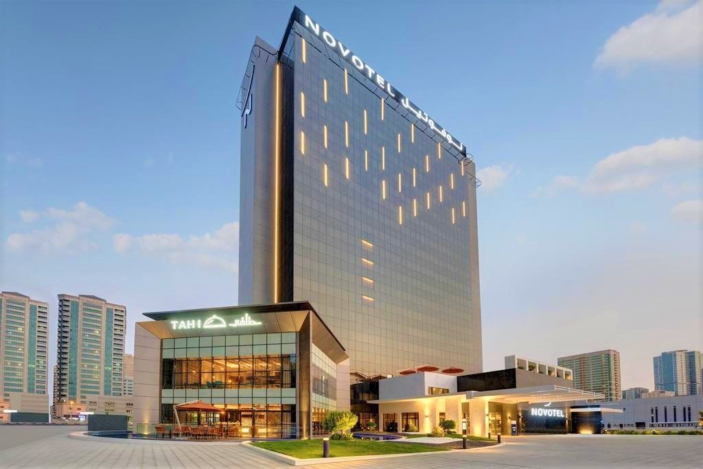 Novotel Sharjah Expo Centre фото 0