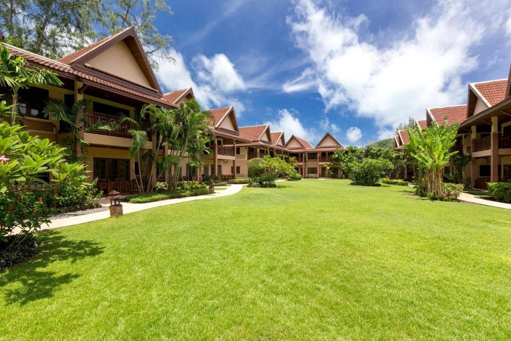 Best Western Premier Bangtao Beach Resort & Spa фото 102