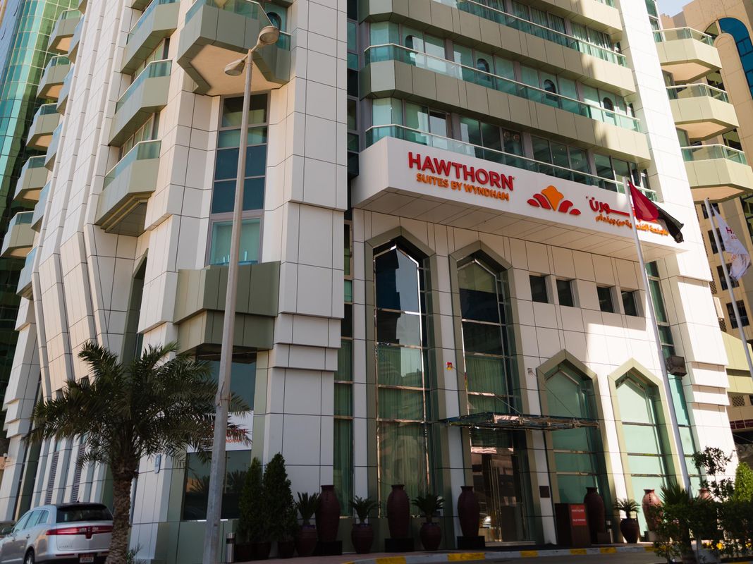 Hawthorn Suites by Wyndham Abu Dhabi City Center фото 9