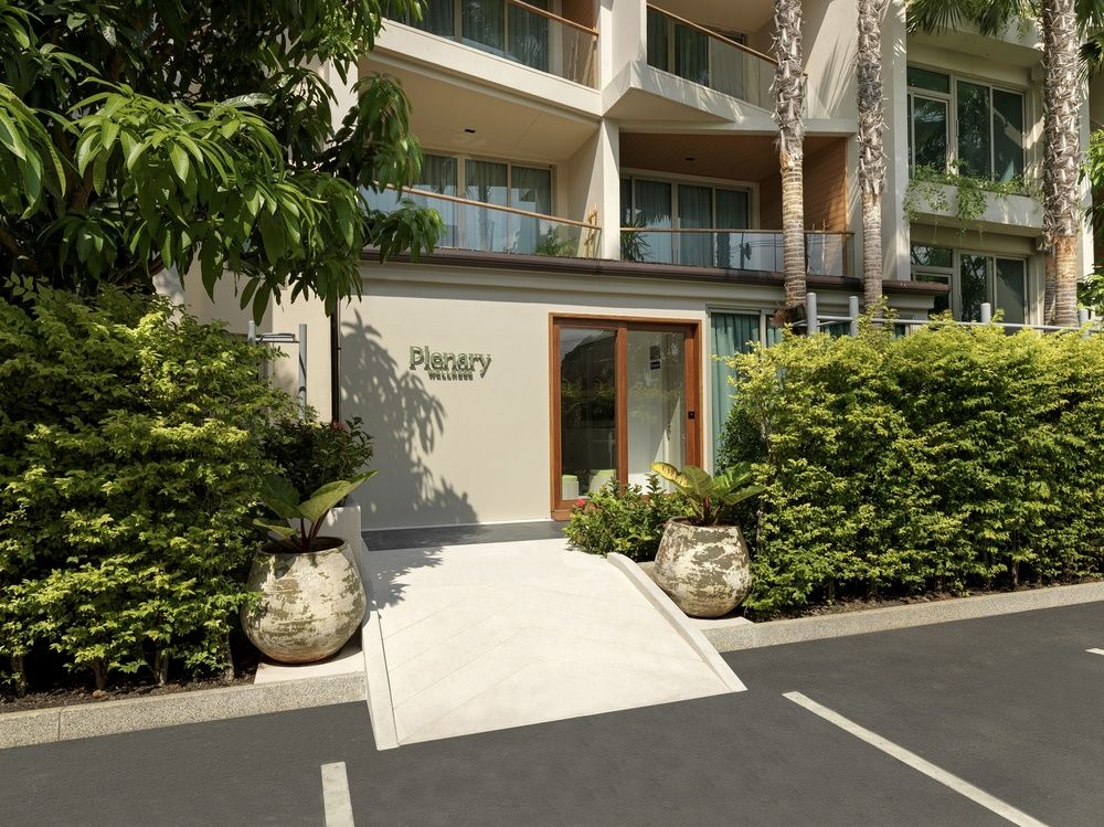 Wyndham Grand Nai Harn Beach Phuket фото 80