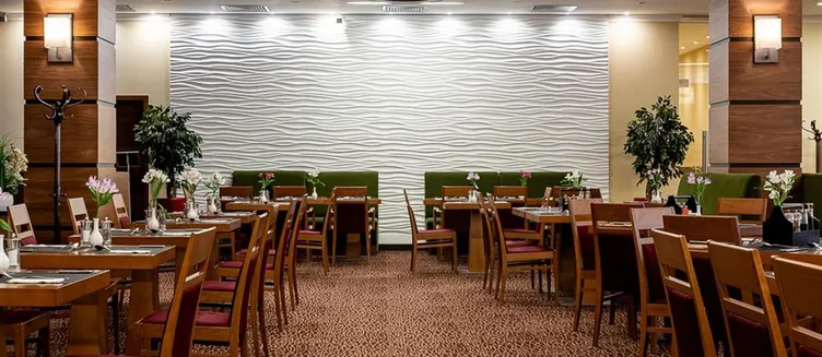 Фото отеля Hilton Garden Inn Astana