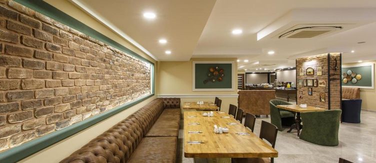 Фото отеля Antroyal Hotel