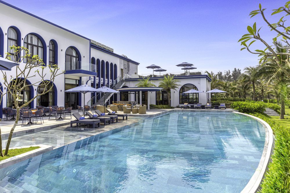 Wyndham Hoi An Royal Beachfront Resort & Villas фото 10