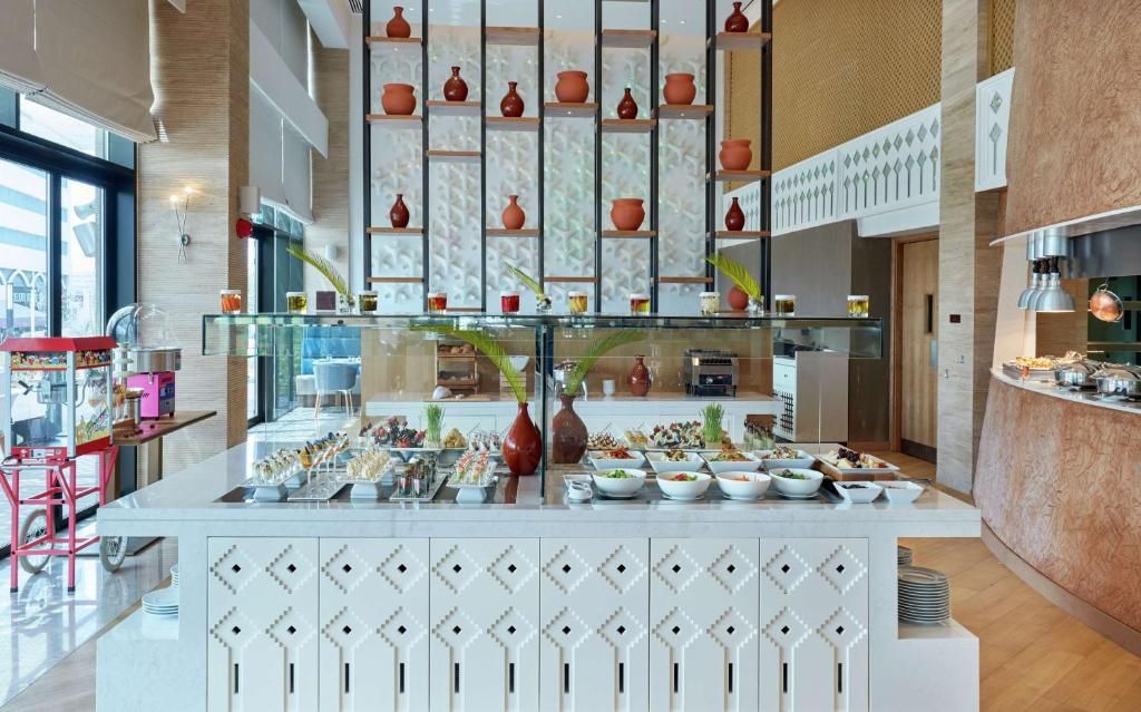 Hilton Garden Inn Muscat Al Khuwair фото 14