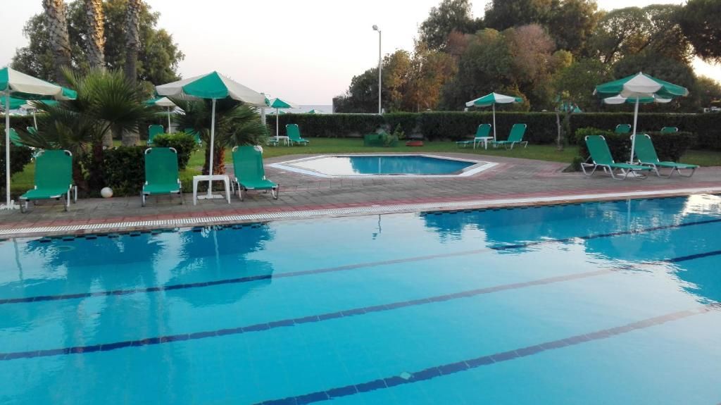 Pylea Beach Hotel фото 3