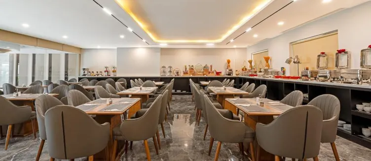 Фото отеля Mercy Emerald Hotel Danang