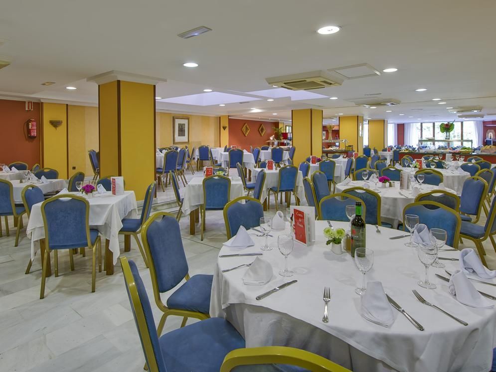 Hotel Alixares фото 1