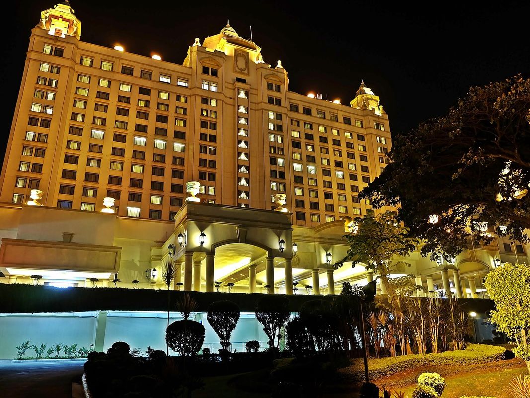 Waterfront Cebu City Hotel & Casino - Multiple Use Hotel фото 16