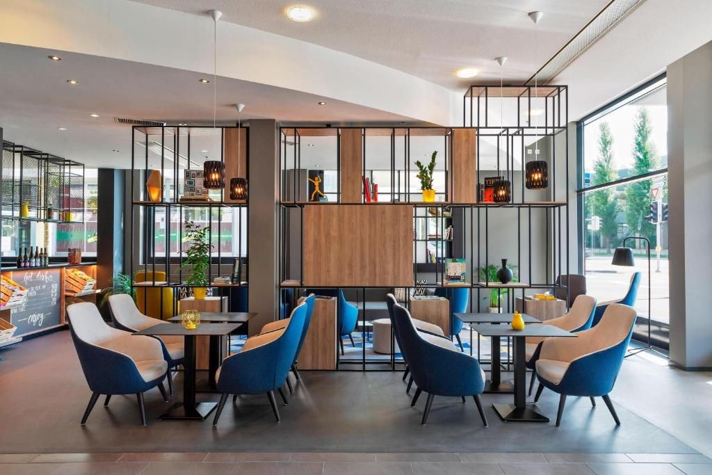 Courtyard by Marriott Zurich North фото 44