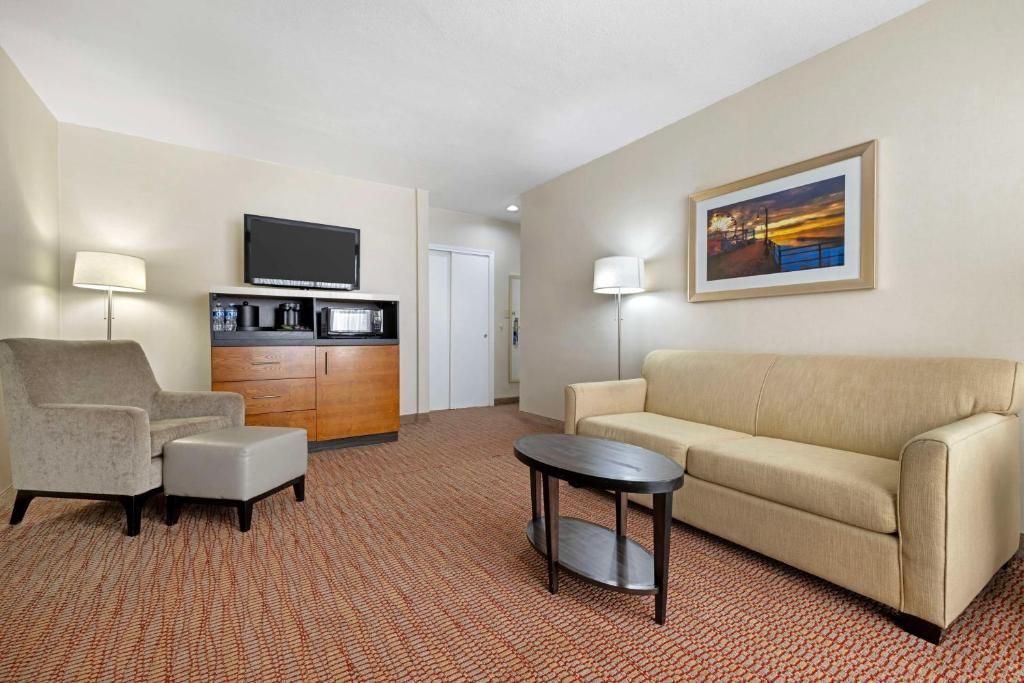 Best Western Royal Palace Inn & Suites фото 6