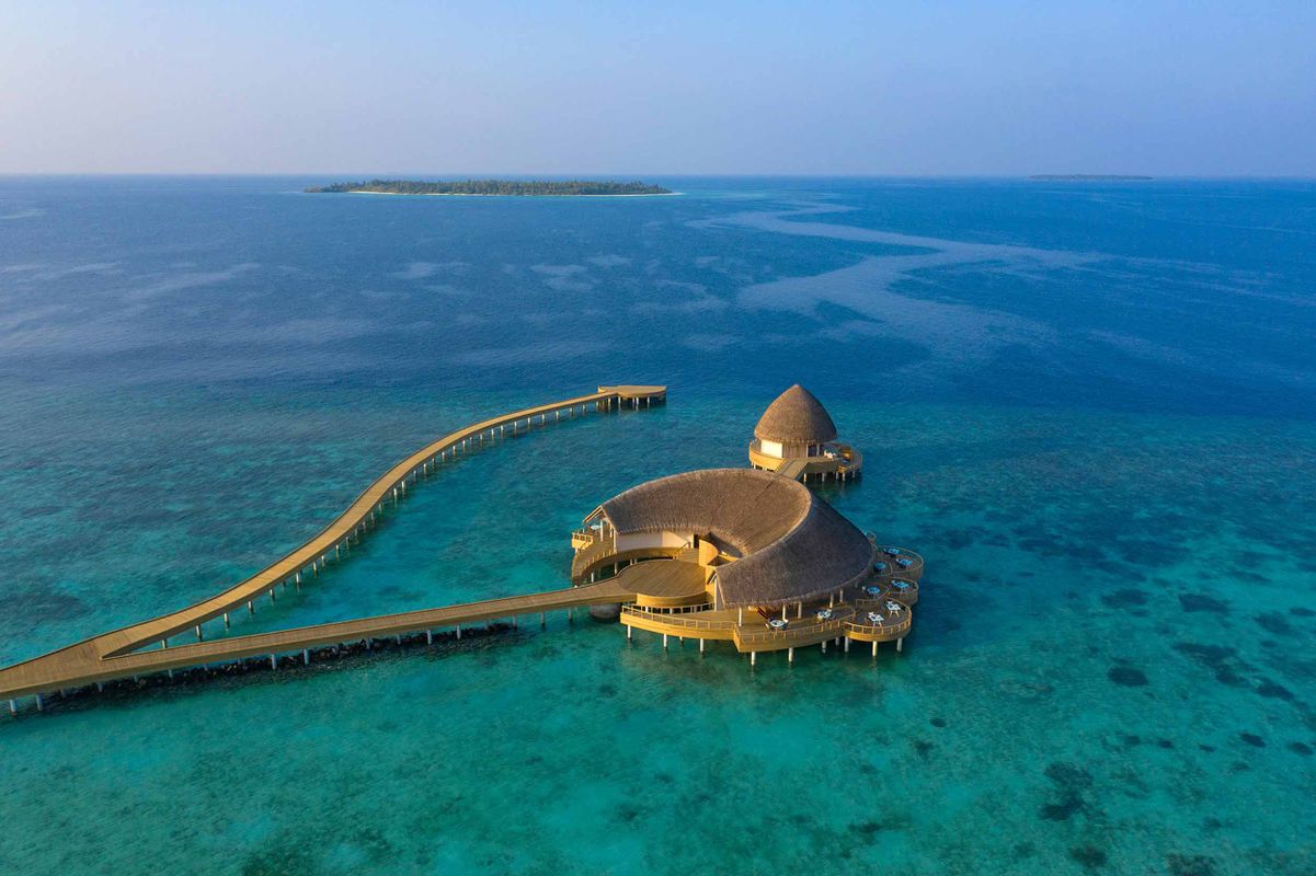 Emerald Faarufushi Resort & Spa фото 37