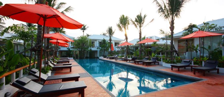 Фото отеля Signature Phuket Resort SHA