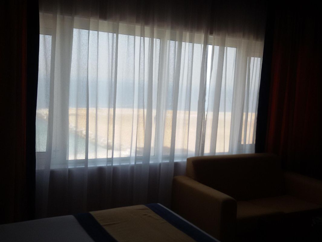 Mermaid Beach Hotel фото 21