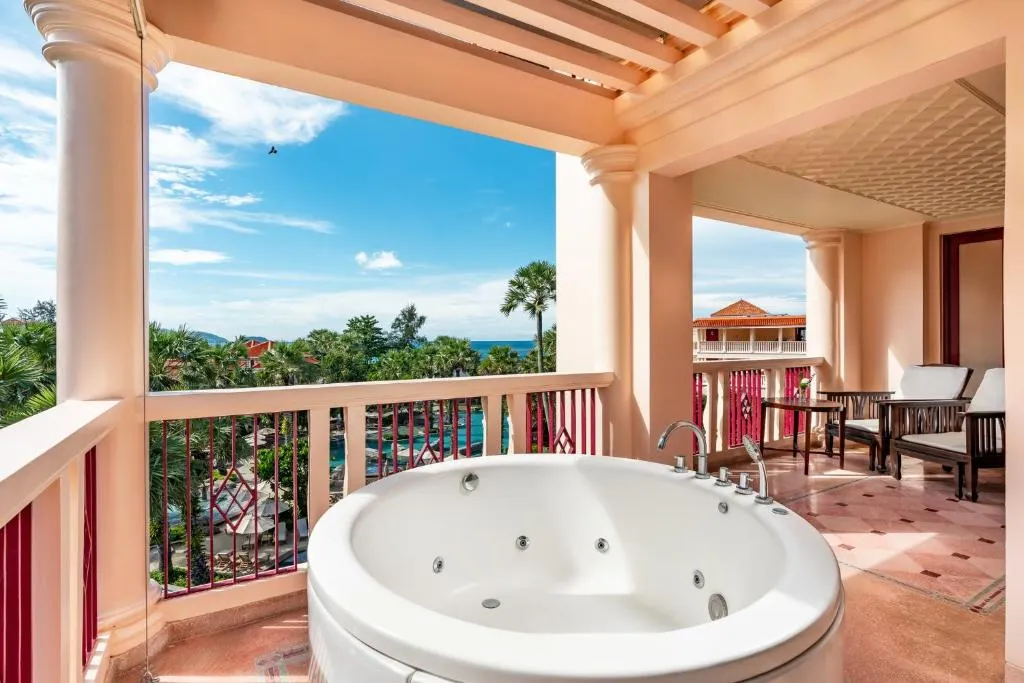 Centara Grand Beach Resort Phuket фото 136