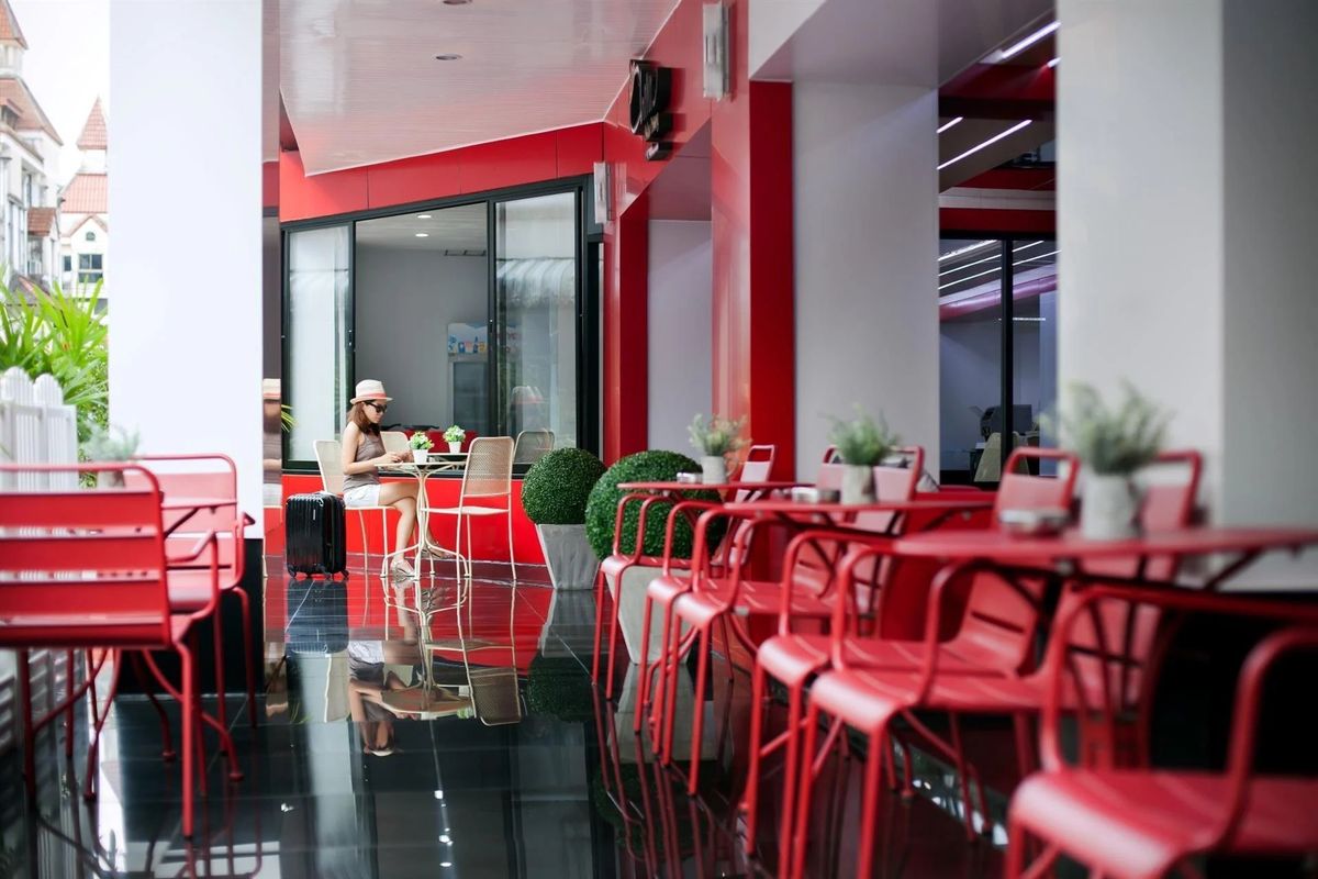 The Chilli Patong Beach Hotel фото 9